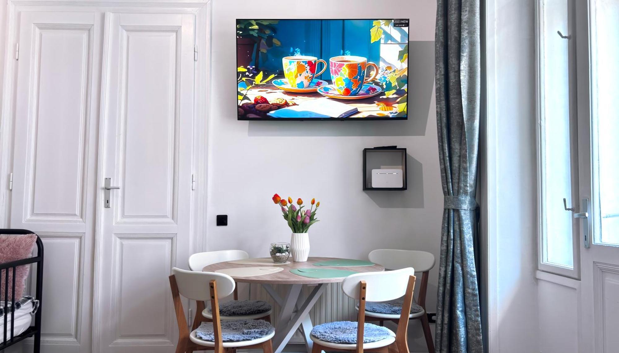 Big And Comfortable Mariahilfer Apartment 비엔나 외부 사진